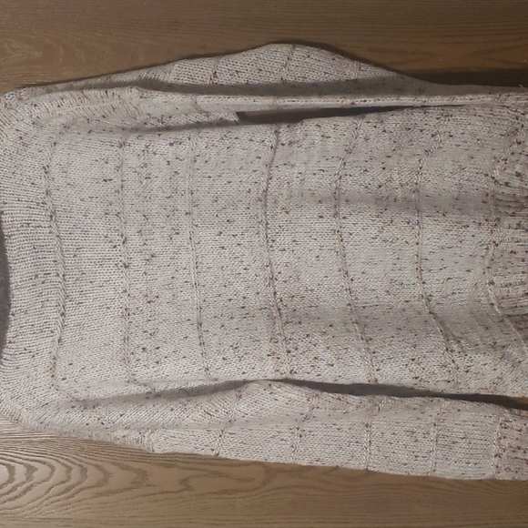 💕 New oversized boutique confetti Ivory V neck sweater - Picture 16 of 17